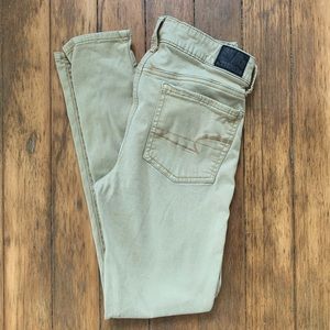 6R American Eagle Tan Pants